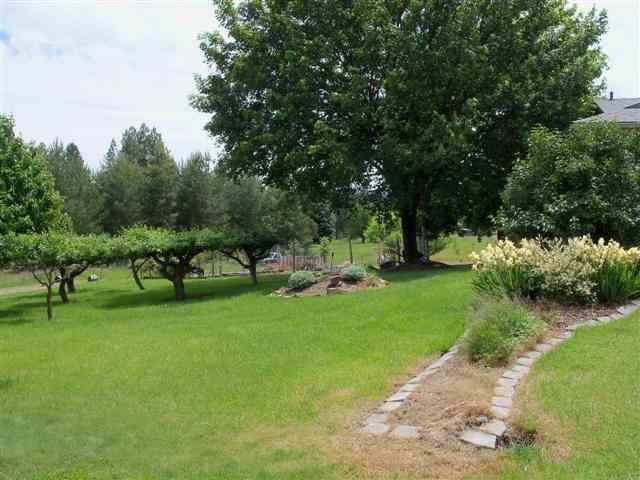 25 West Fleming Avenue Colbert, WA 99005 - Photo 9 of 9