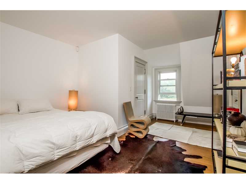 601 Beavertail Road Jamestown, RI 02835 - Photo 14 of 18 Bedroom. One of 5 guest bedrooms....