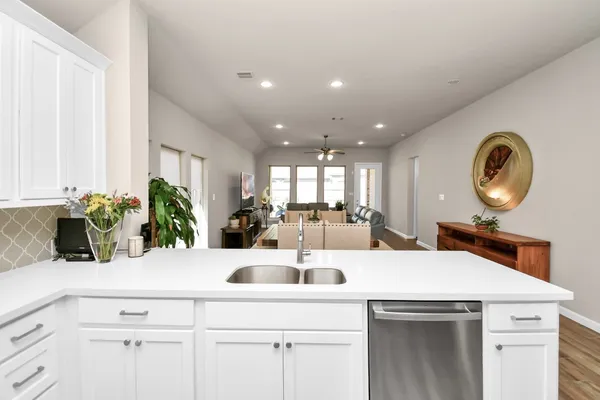 $2,750 | 5043 Morrison Drive, Manvel, TX 77578