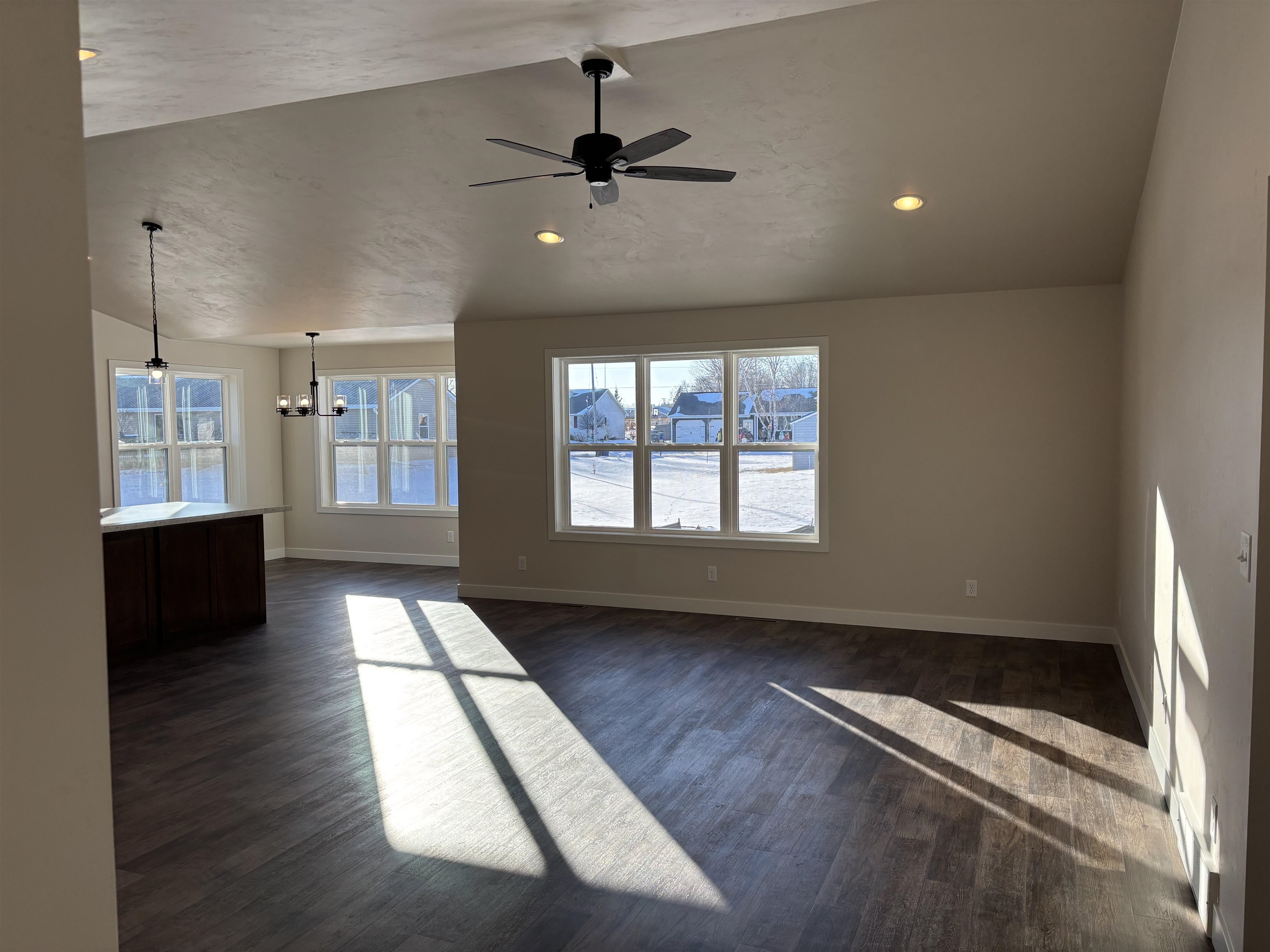 N3919 Wettering Way Kaukauna, WI 54130 - Photo 6 of 18