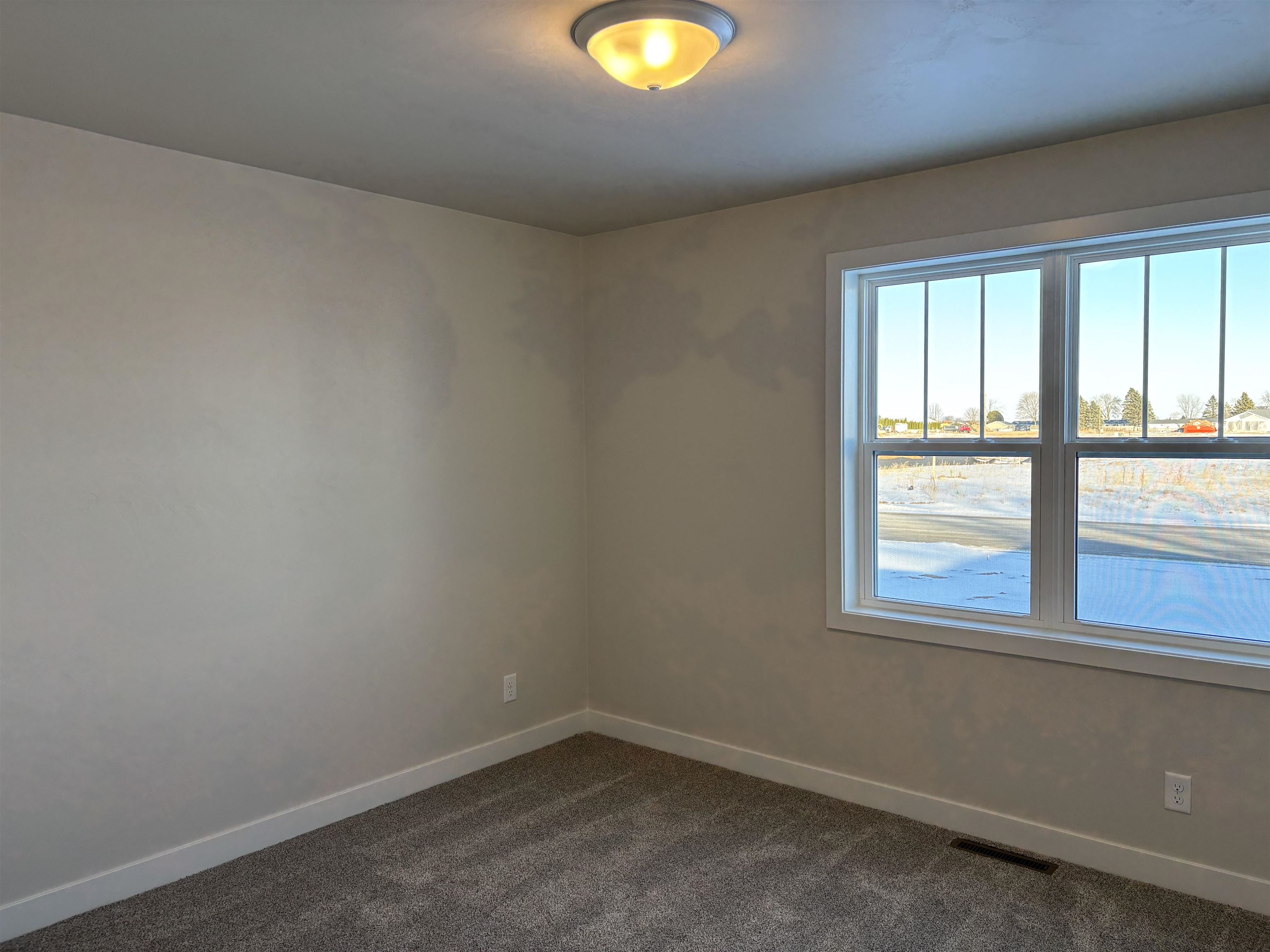 N3919 Wettering Way Kaukauna, WI 54130 - Photo 10 of 18