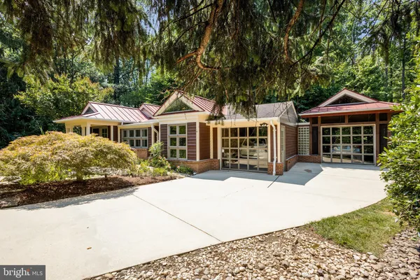$4,500 | 5002 Wenruth Place, Annandale, VA 22003