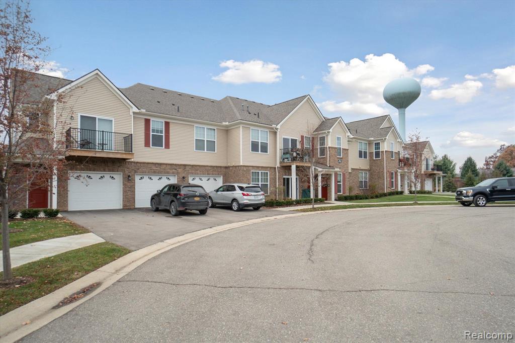 9804 Ridge Run Street, Unit 57 Howell, MI 48855 - Photo 25 of 29