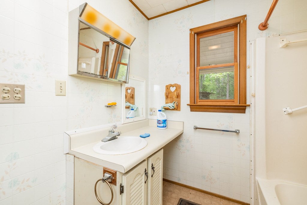 3537 Hardy Road Keysville, VA 23947 - Photo 20 of 80 Gallery Image 20
