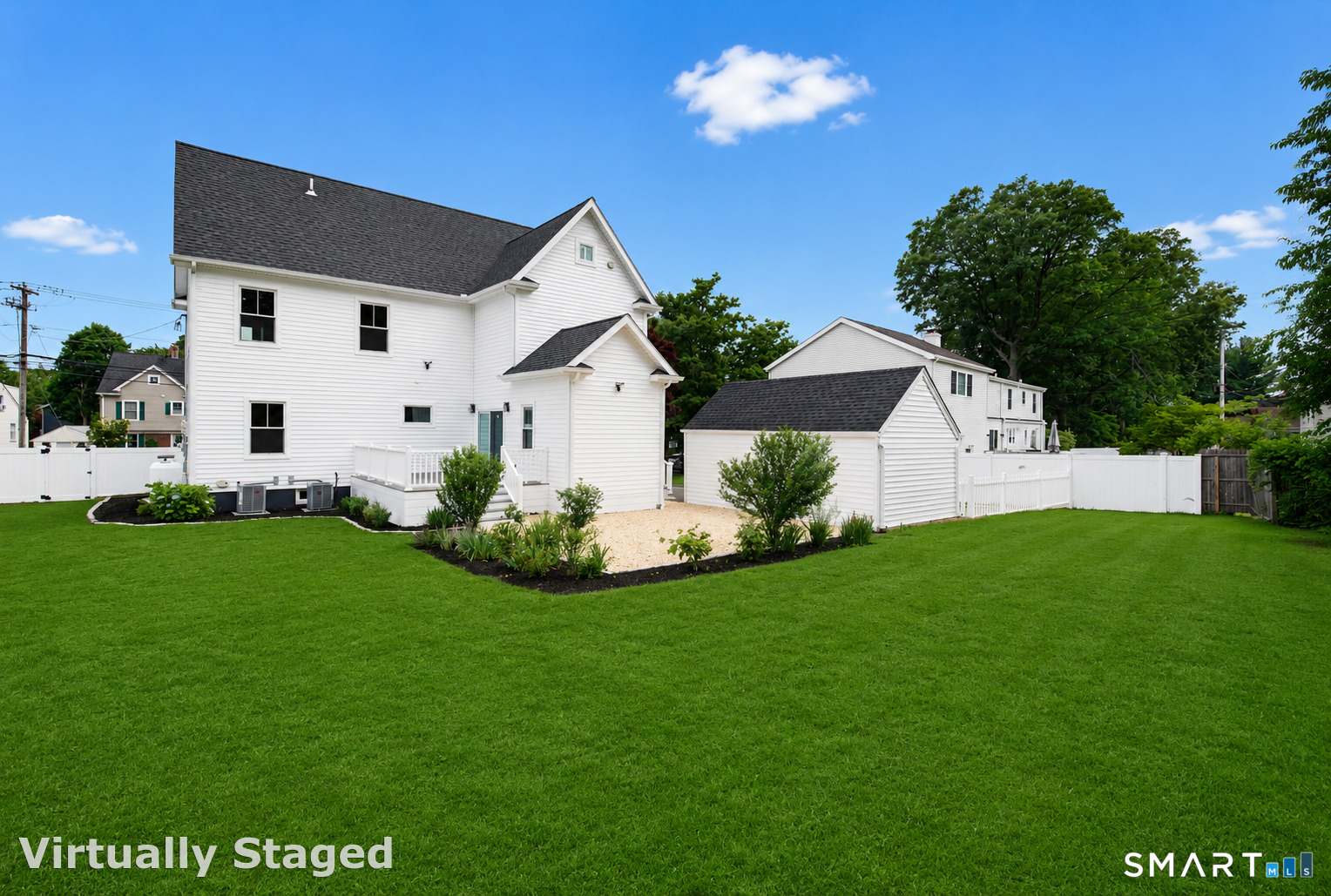 694 Jennings Road Fairfield, CT 06824 - Photo 38 of 39