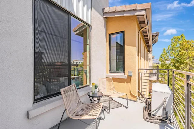 $898,888 | 800 North 8th Street, Unit 311, San Jose, CA 95112