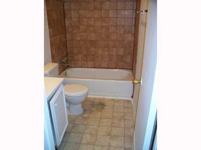7100 Meadow Run Austin, TX 78745 - Photo 12 of 16