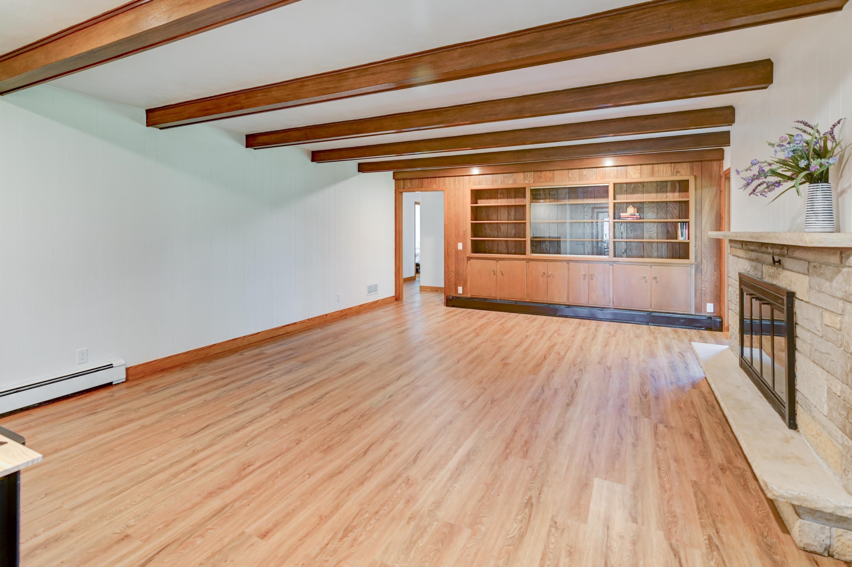 7628 West Mineral Point Road Verona, WI 53593 - Photo 19 of 75