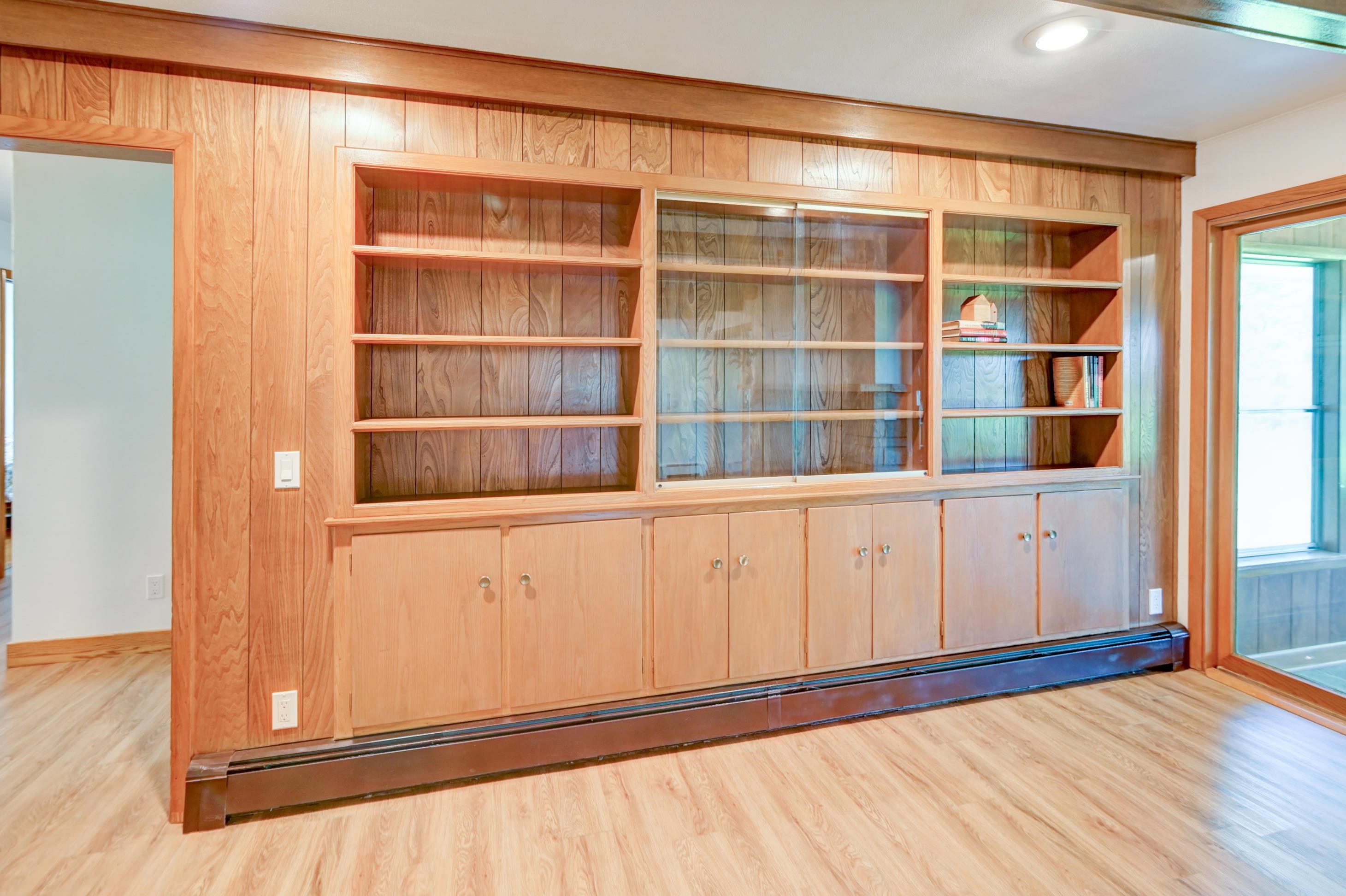 7628 West Mineral Point Road Verona, WI 53593 - Photo 20 of 75