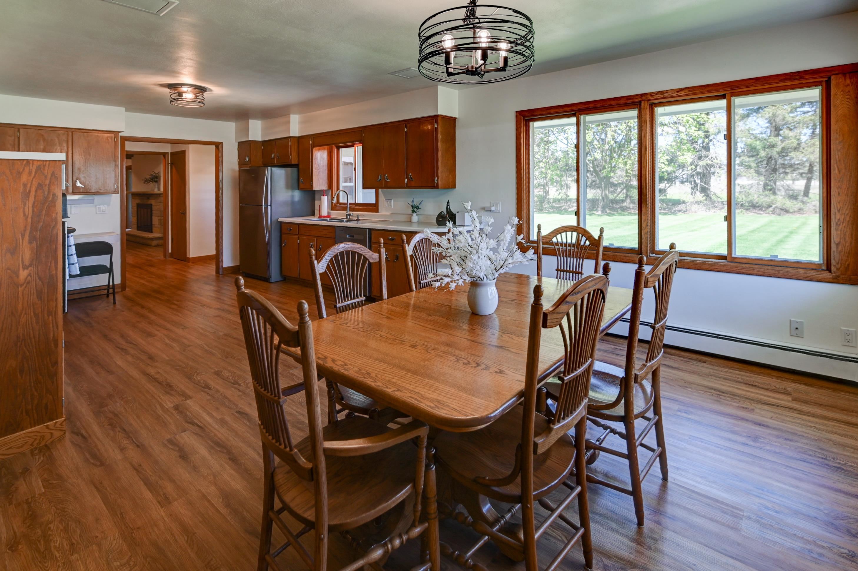 7628 West Mineral Point Road Verona, WI 53593 - Photo 6 of 75