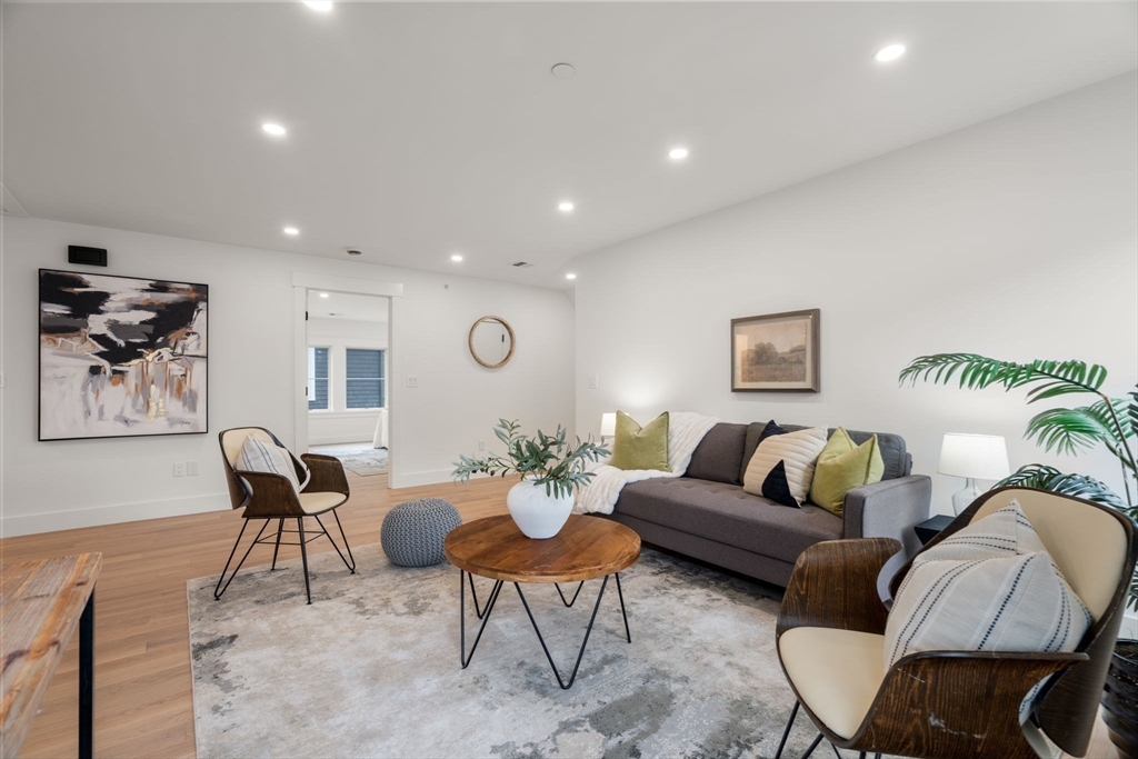 26 Adelaide Street, Unit 3 Boston, MA 02130 - Photo 3 of 21