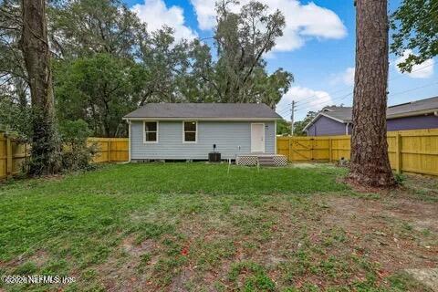 4608 Wheeler Avenue Jacksonville, FL 32210 - Photo 16 of 16 Fenced Backyard