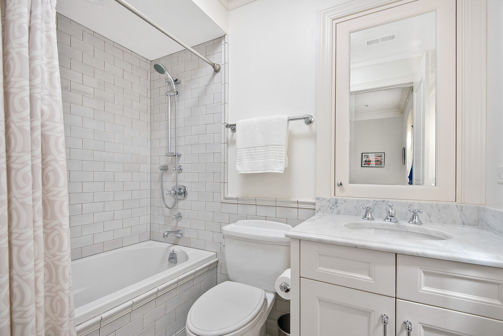 3743 North Greenview Avenue Chicago, IL 60613 - Photo 31 of 51