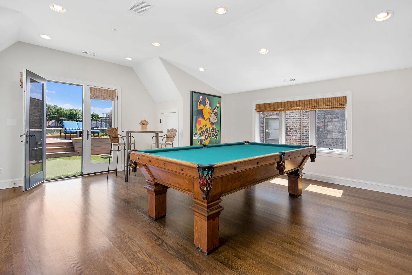 3743 North Greenview Avenue Chicago, IL 60613 - Photo 42 of 51