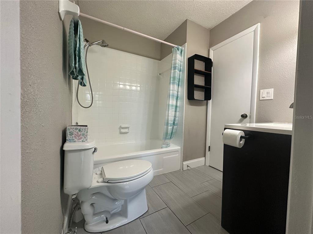 232 North Ridgewood Avenue, Unit 3A Edgewater, FL 32132 - Photo 11 of 19