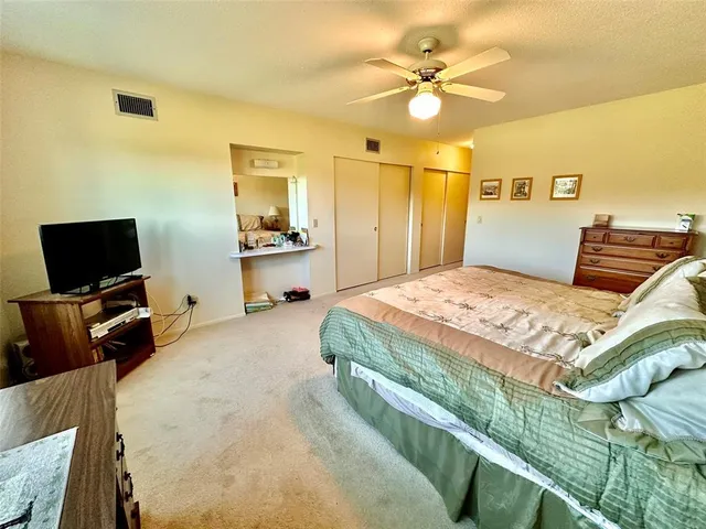 $129,900 | 2460 Franciscan Drive, Unit 94, Clearwater, FL 33763