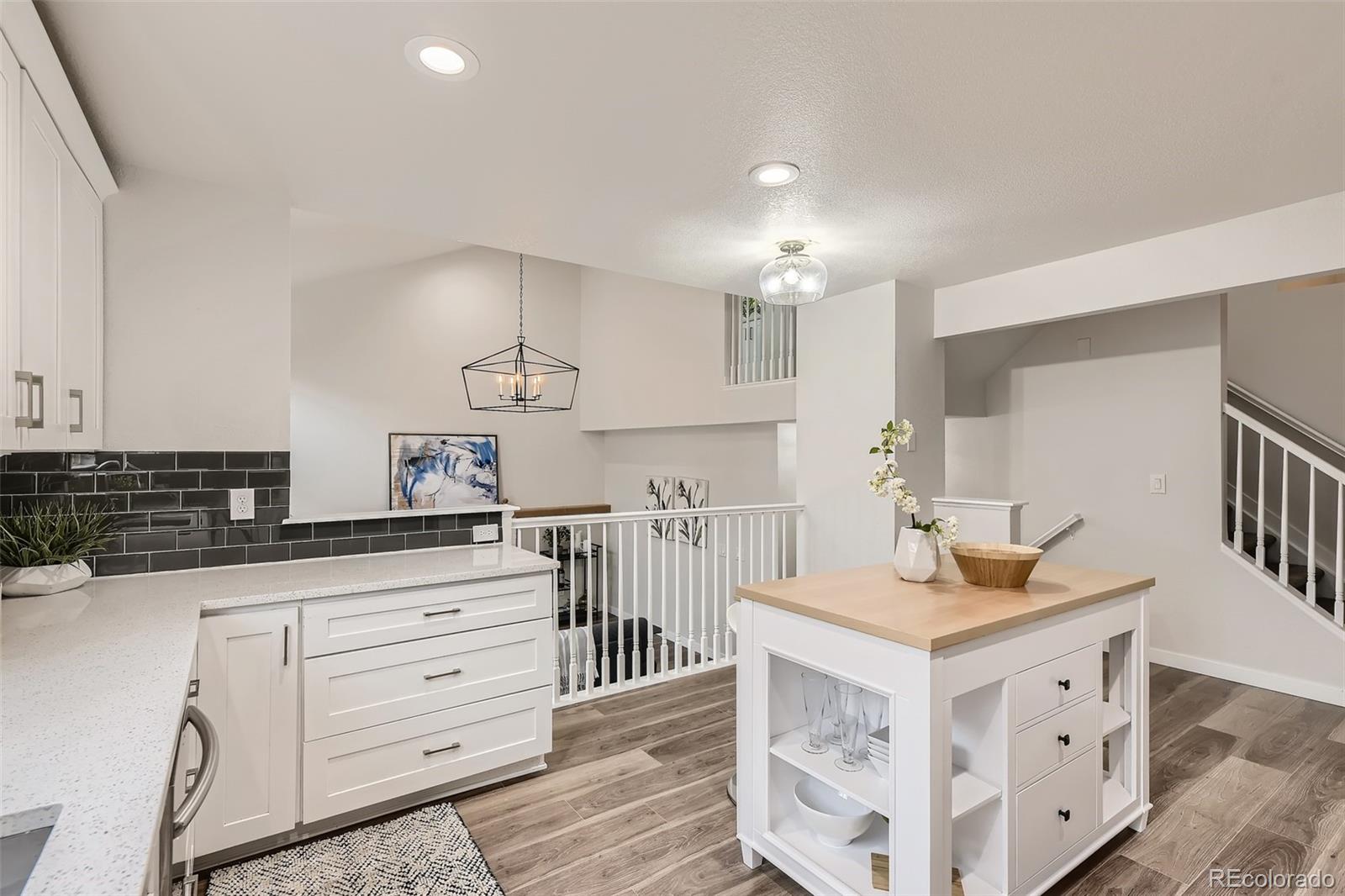 9765 Bucknell Way Highlands Ranch, CO 80129 - Photo 11 of 38 Gallery Image 11