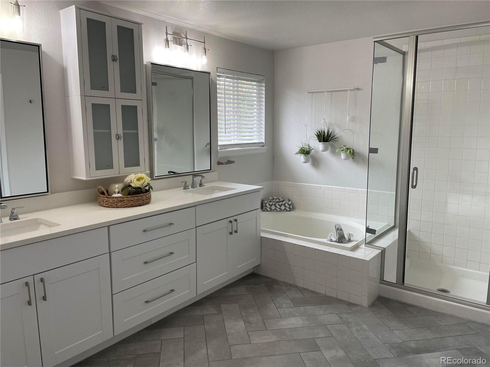 9765 Bucknell Way Highlands Ranch, CO 80129 - Photo 17 of 38 Gallery Image 17