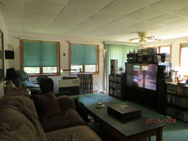 434 Valley Road North Berwick, ME 03906 - Photo 6 of 8 Living Room.