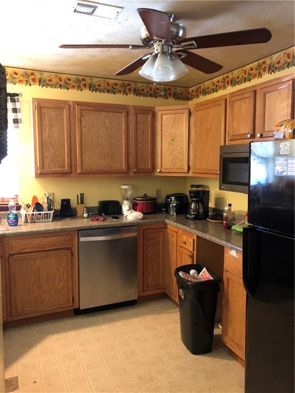 912 Etna Street McKees Rocks, PA 15136 - Photo 12 of 13