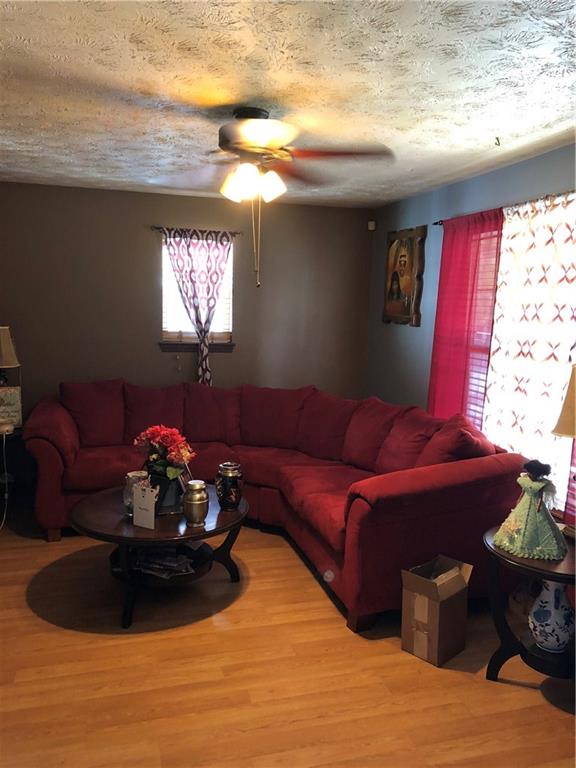 912 Etna Street McKees Rocks, PA 15136 - Photo 5 of 13