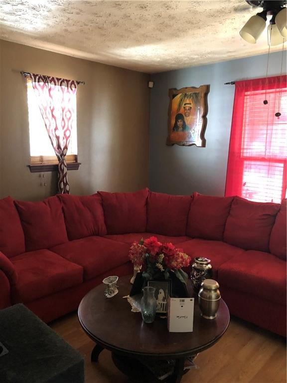 912 Etna Street McKees Rocks, PA 15136 - Photo 6 of 13