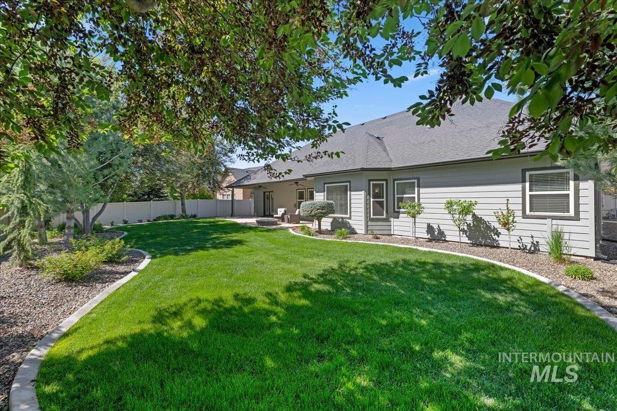 3758 South Merrivale Way Meridian, ID 83642 - Photo 33 of 39