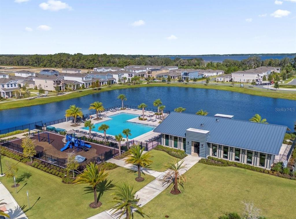 744 Hyperion Drive DeBary, FL 32713 - Photo 50 of 54 a view of a balcony with dining table and chair
