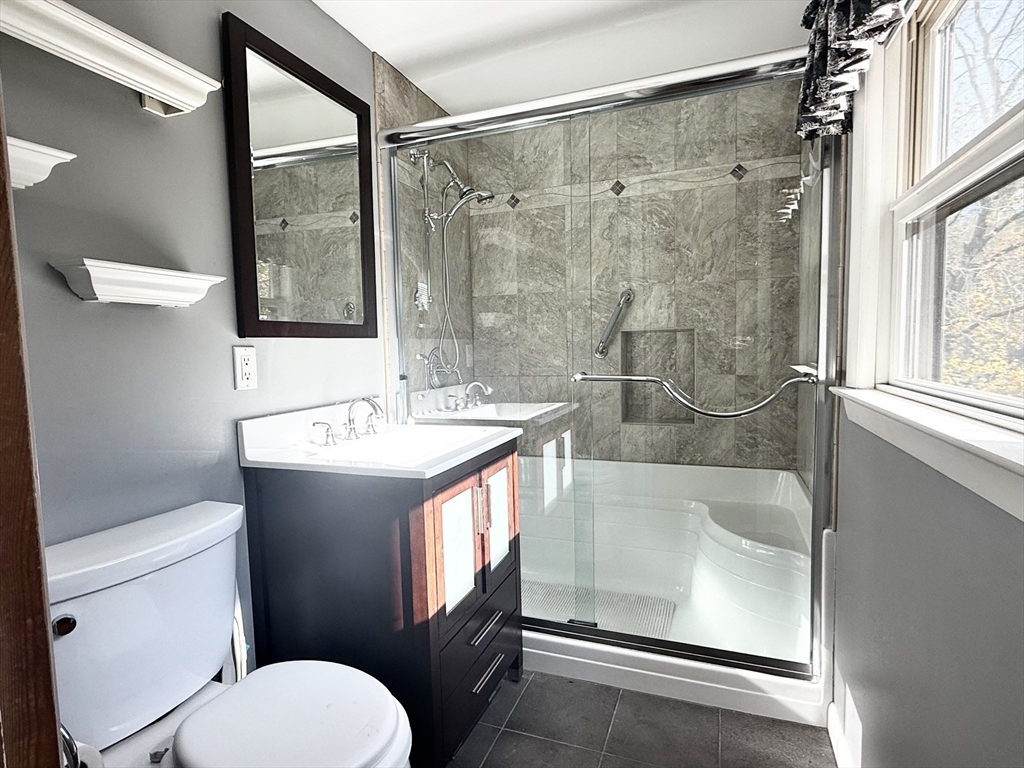 315 Holyoke Road Westfield, MA 01085 - Photo 32 of 42 Gallery Image 32