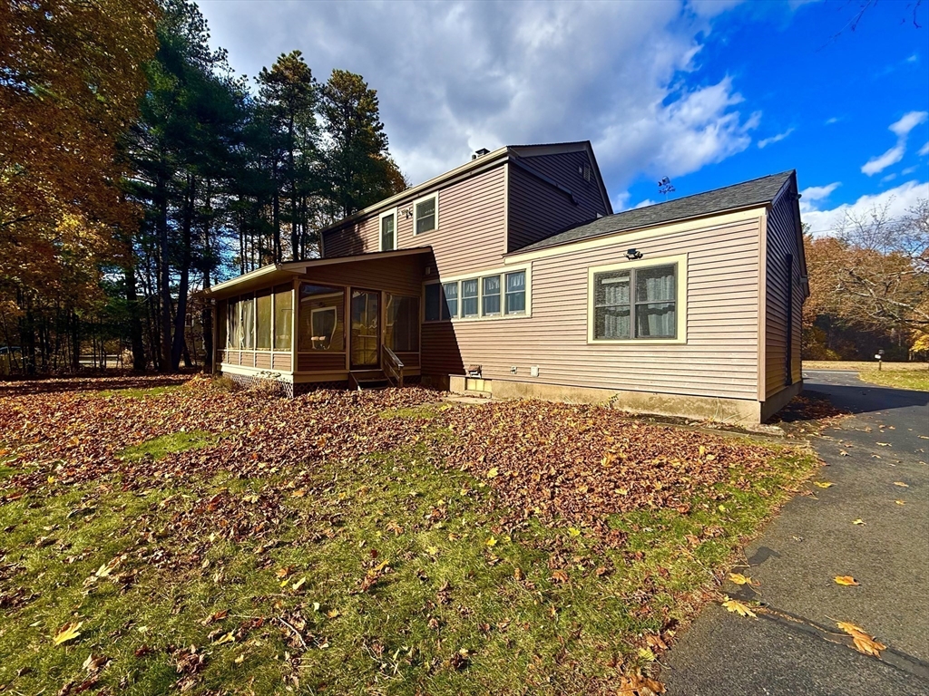 315 Holyoke Road Westfield, MA 01085 - Photo 38 of 42 Gallery Image 38