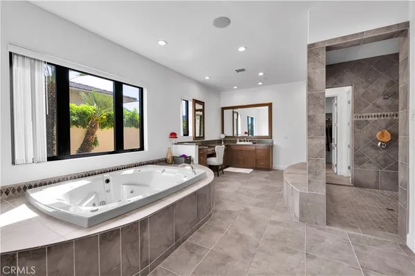 $3,638,600 | 542 Bella Cara Way, Palm Springs, CA 92264