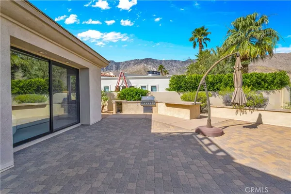 $3,638,600 | 542 Bella Cara Way, Palm Springs, CA 92264