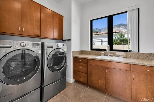 $3,638,600 | 542 Bella Cara Way, Palm Springs, CA 92264