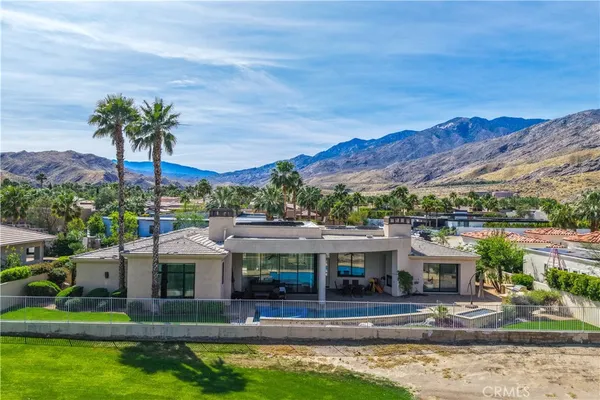 $3,638,600 | 542 Bella Cara Way, Palm Springs, CA 92264
