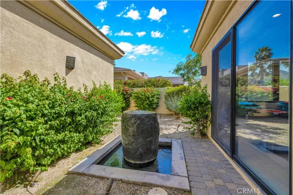 $3,638,600 | 542 Bella Cara Way, Palm Springs, CA 92264