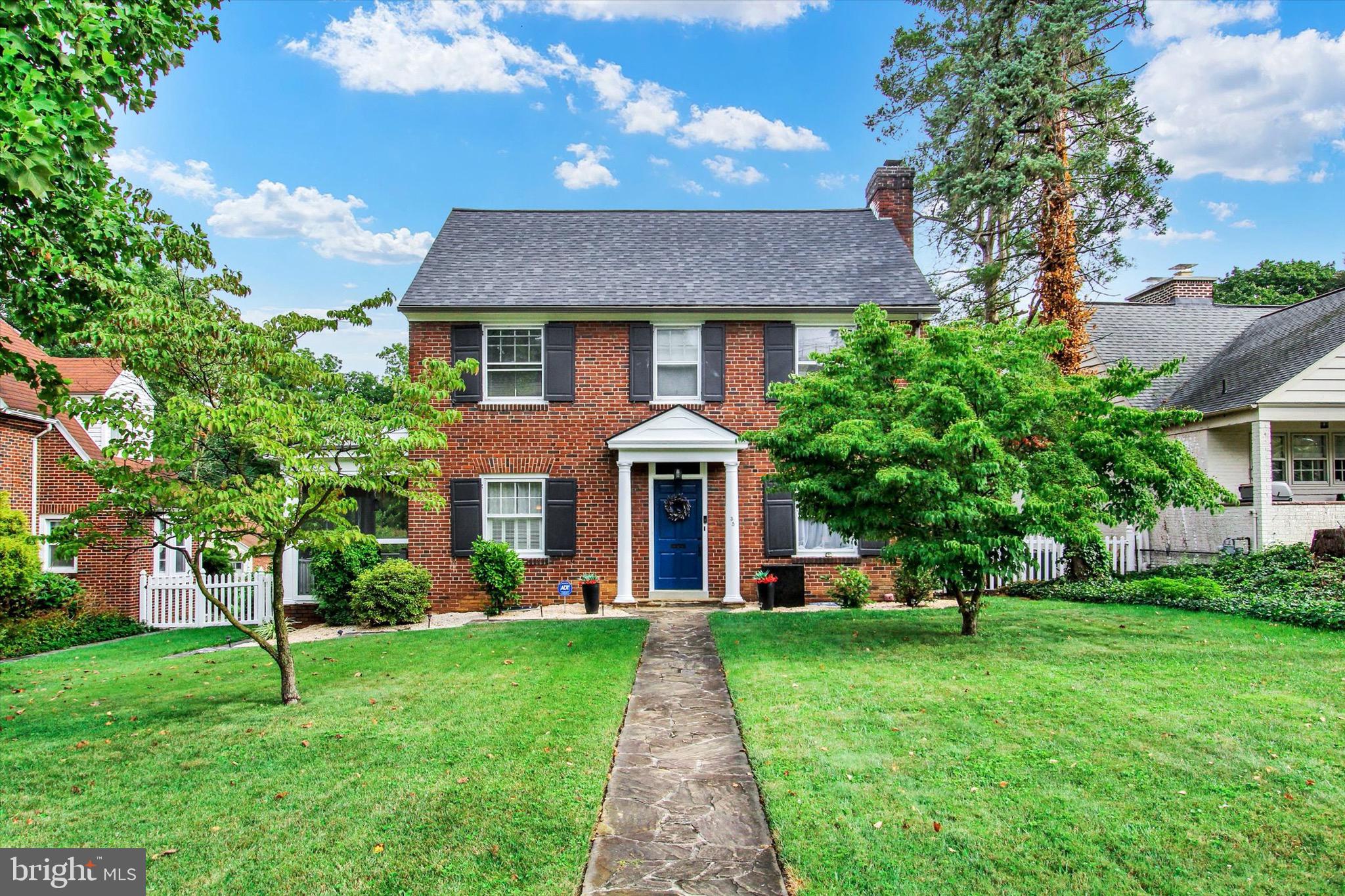 35 Rathton Road York, PA 17403 - Photo 2 of 24