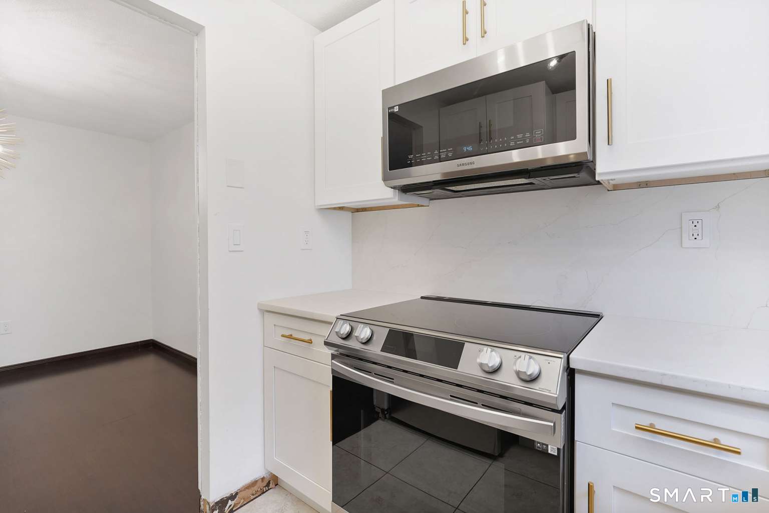 92 Spring Lane, Unit 92 Suffield, CT 06078 - Photo 18 of 40