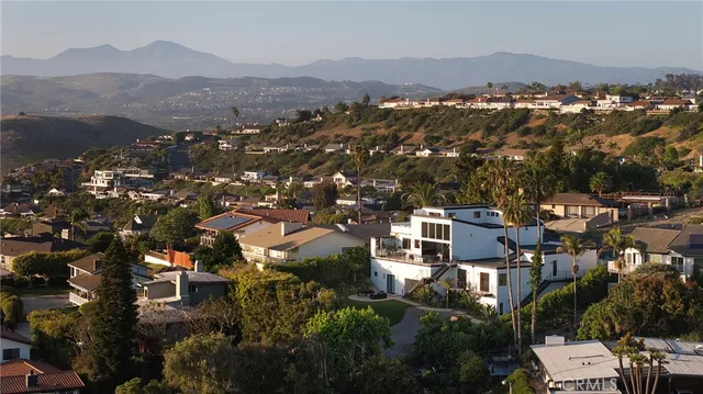 $4,595,000 | 152 El Levante, San Clemente, CA 92672