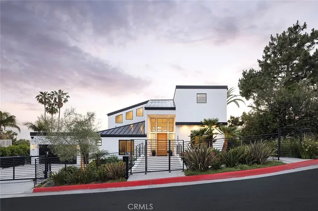 $4,595,000 | 152 El Levante, San Clemente, CA 92672