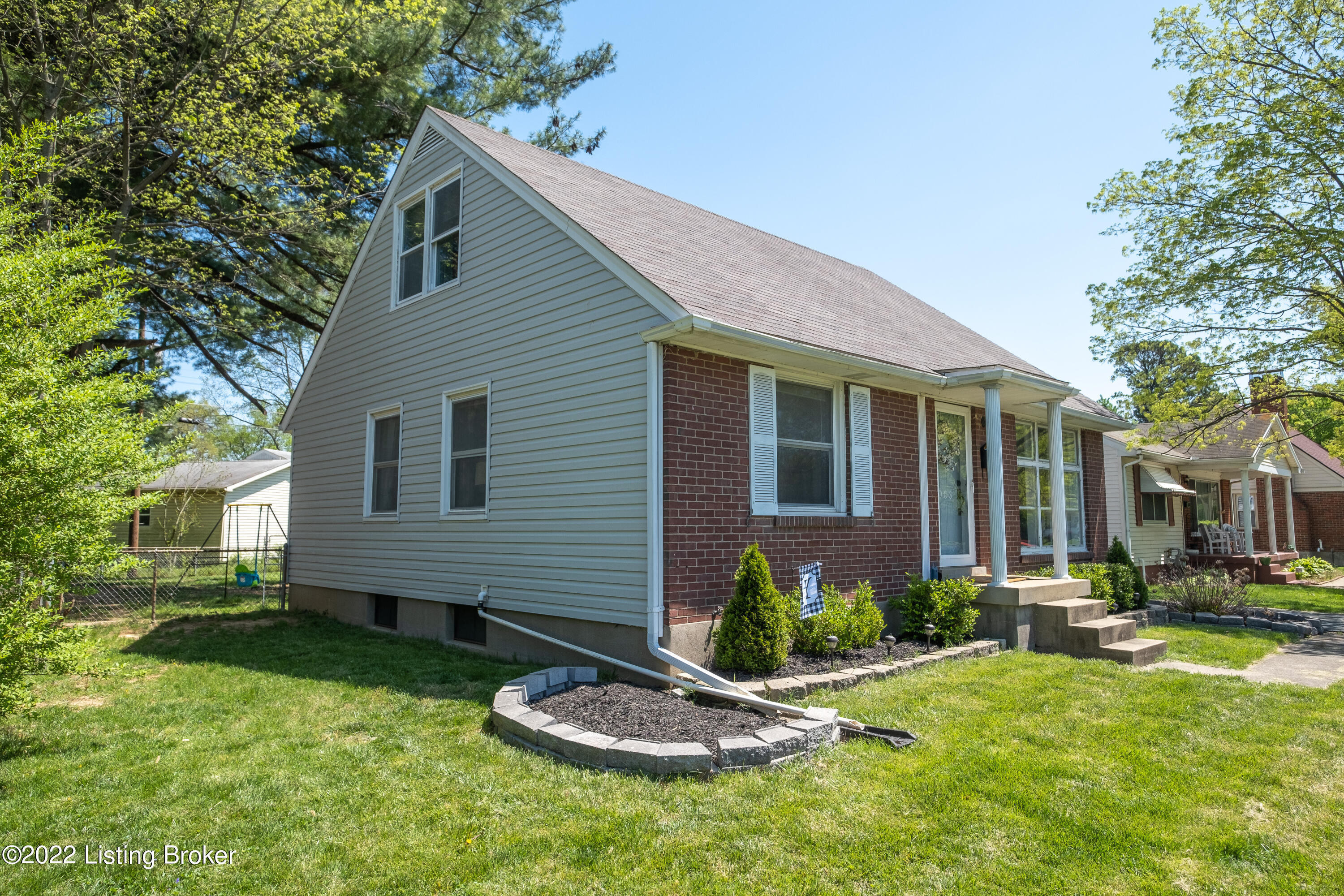 3003 Talisman Road Louisville, KY 40220 - Photo 4 of 57 3003 Talisman-2