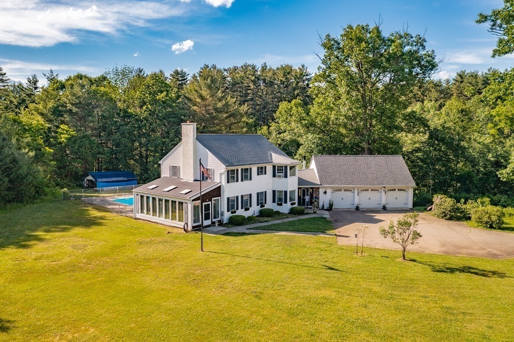 101 Malboeuf Road Ware, MA 01082 - Photo 3 of 32