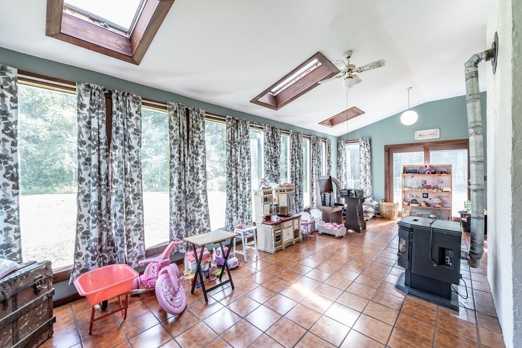 101 Malboeuf Road Ware, MA 01082 - Photo 9 of 32