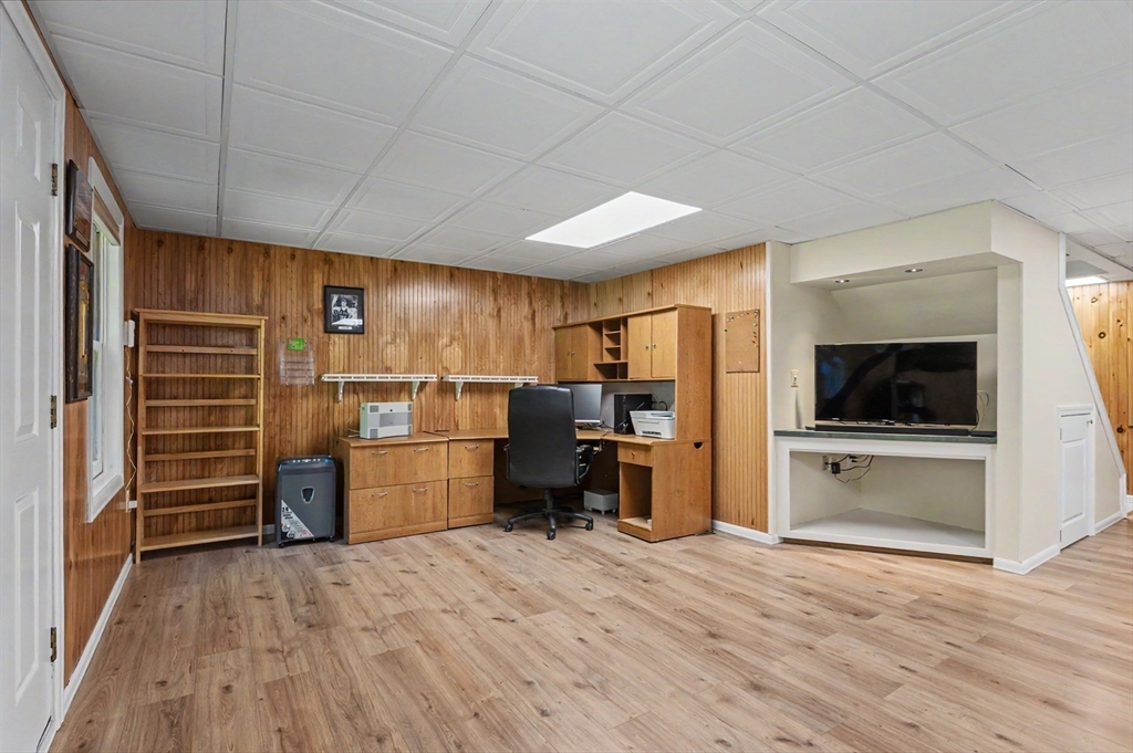 55 Wilson Pond Road Rowley, MA 01969 - Photo 19 of 30