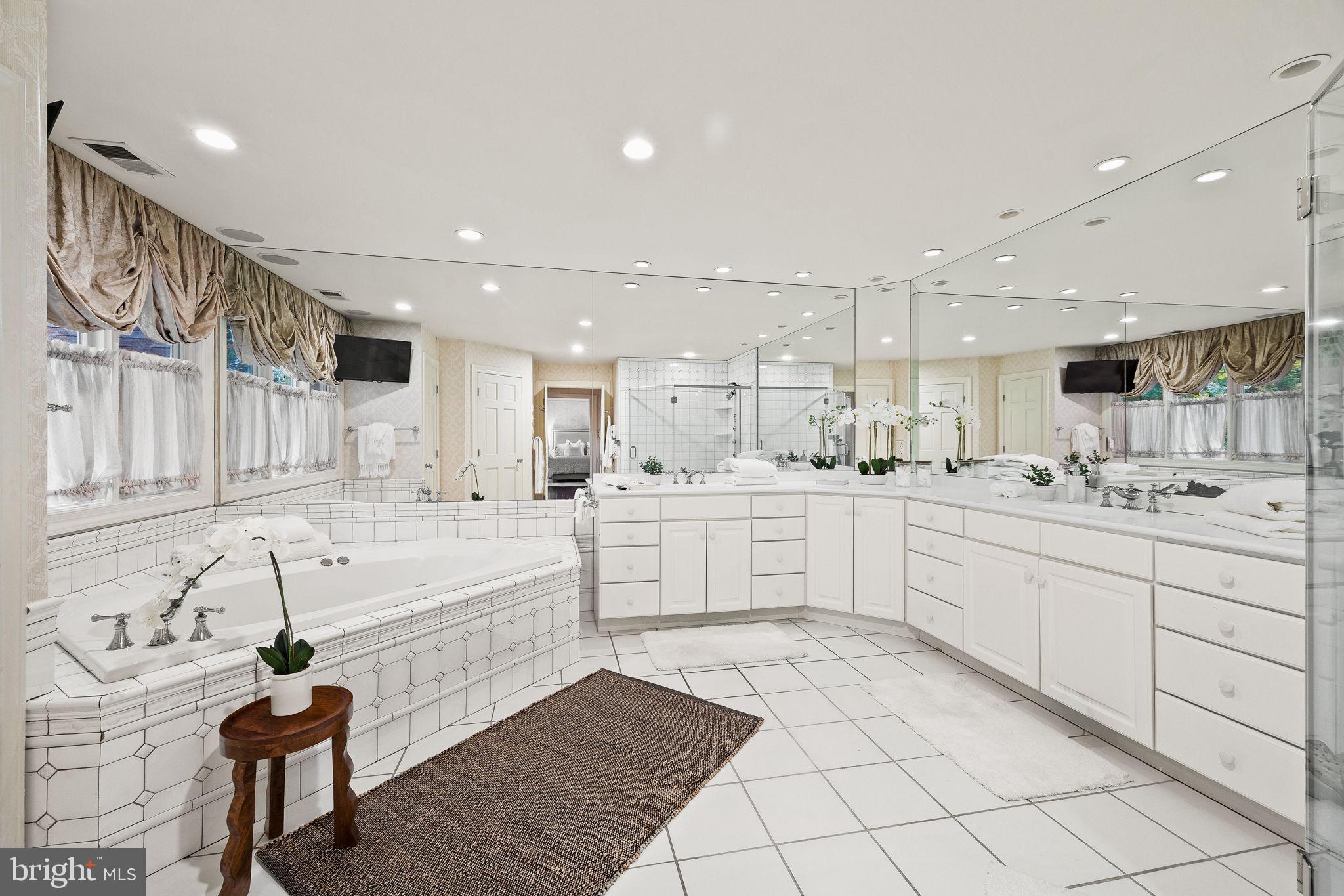 484 King Of Prussia Road Wayne, PA 19087 - Photo 33 of 98