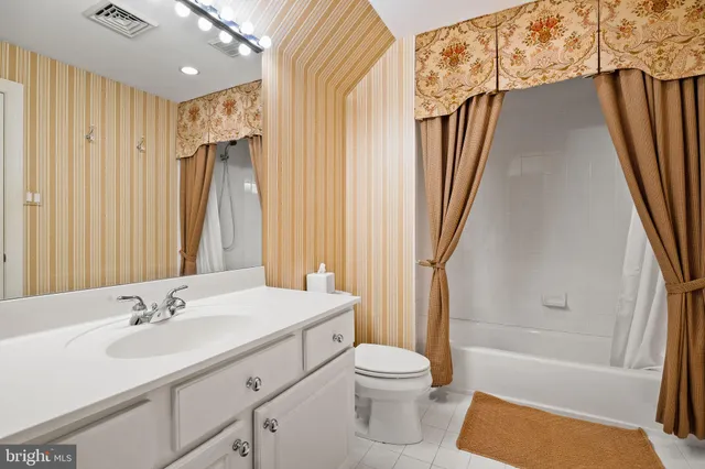 $2,095,000 | 484 King Of Prussia Road, Wayne, PA 19087