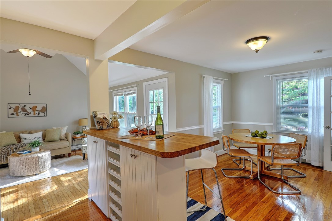 409 New Meadow Road Barrington, RI 02806 - Photo 8 of 31 Gallery Image 8