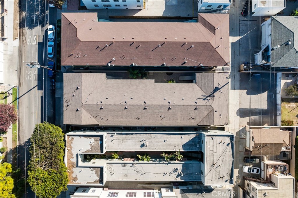 3020 East 3rd Street Long Beach, CA 90814 - Photo 57 of 63 an aerial view of residential houses with outdoor space