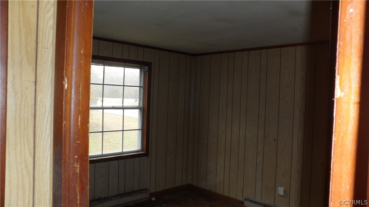7916 Airport Road Quinton, VA 23141 - Photo 12 of 17 Gallery Image 12