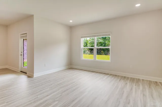 $314,900 | 8021 Fir Tree Drive, Milton, FL 32583