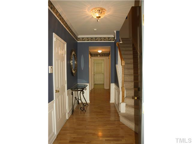 7220 Janston Drive Raleigh, NC 27613 - Photo 3 of 20 Welcoming Foyer w/Hardwoods on Main Floor
